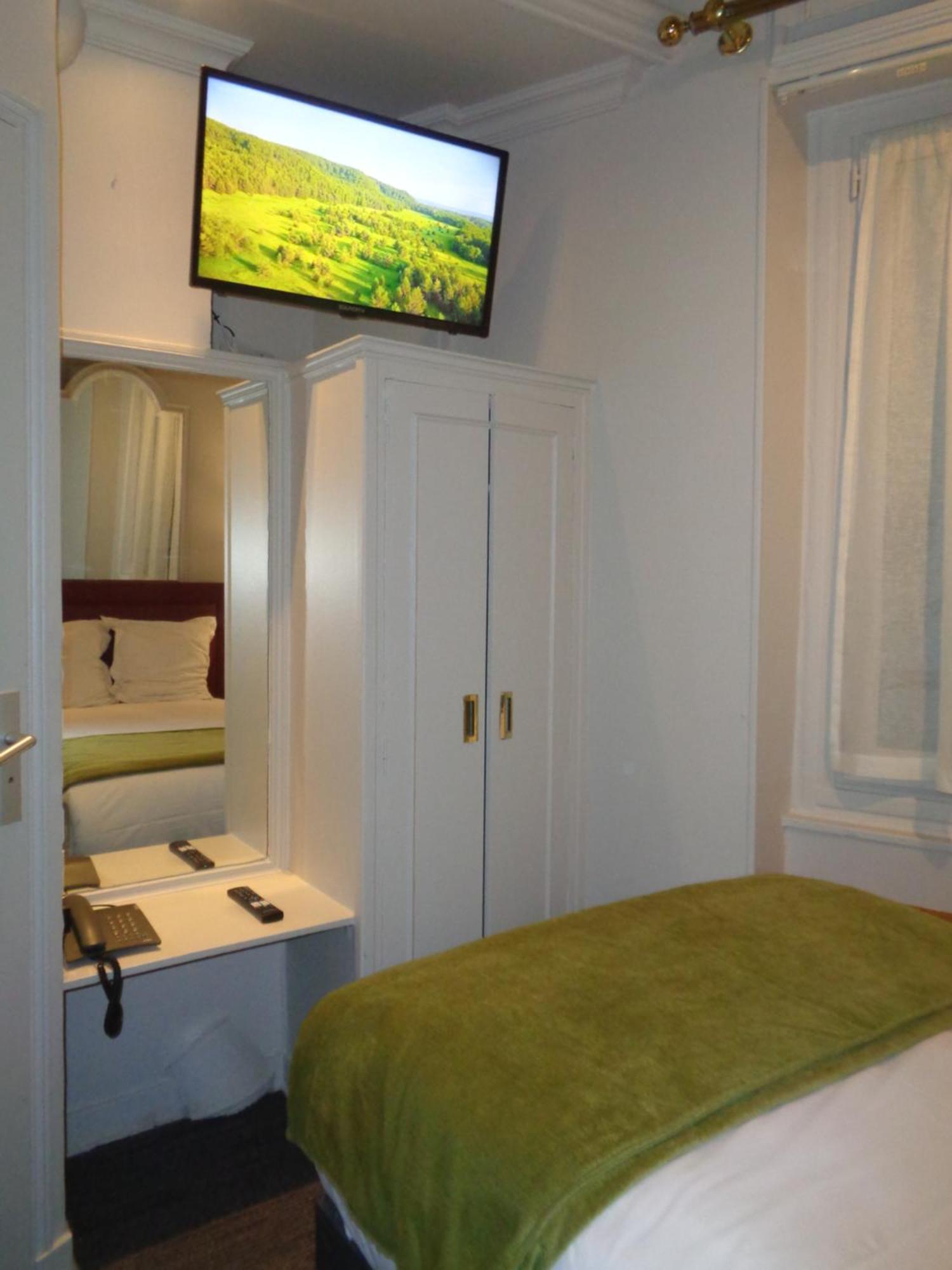 Hotel Les Degres De Notre Dame Paris Ngoại thất bức ảnh